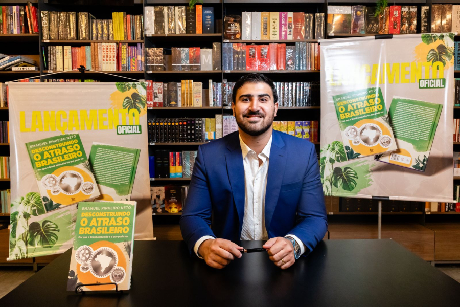 Deputado lança livro e provoca debate sobre “mitos” que travam o desenvolvimento do Brasil