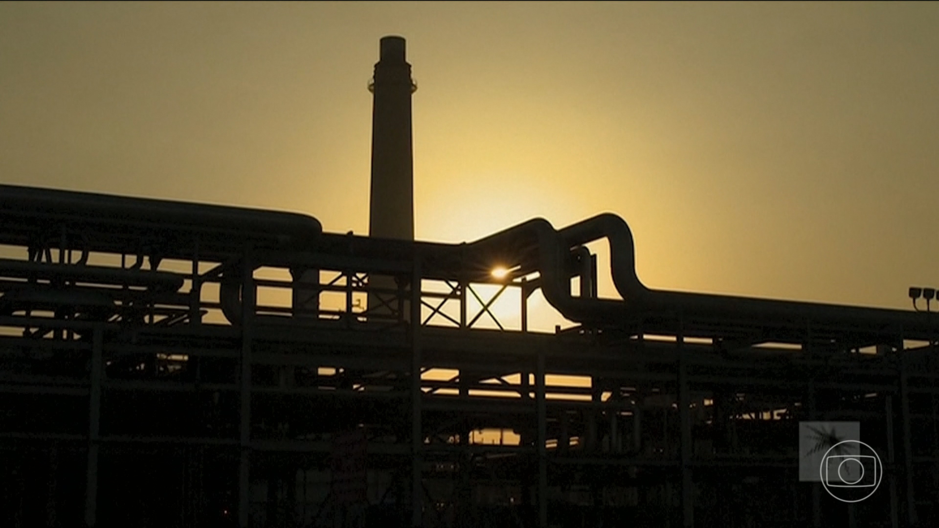 Petróleo cai após previsão de Trump sobre fim da guerra no Oriente Médio